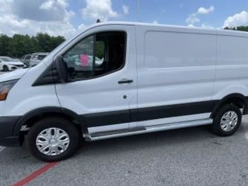 Used 2025 Ford Transit 250 Low Roof w/ Exterior Upgrade Package RWD image 5