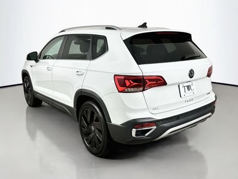 Certified 2024 Volkswagen Taos SEL AWD/4WD image 7
