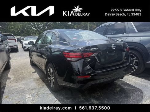 Used 2023 Nissan Sentra SV FWD image 3