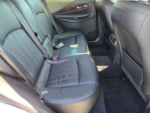 Used 2017 INFINITI QX50 2WD w/ Technology Package image 19