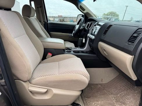 Used 2010 Toyota Tundra 2WD Double Cab image 13