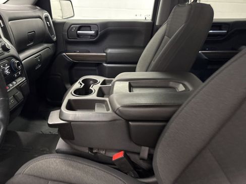 Used 2020 Chevrolet Silverado 1500 LT Trail Boss w/ Convenience Package image 18