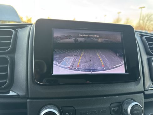 Used 2024 RAM ProMaster 2500 image 25