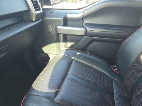 Used 2019 Ford F150 XLT w/ Equipment Group 302A Luxury AWD/4WD image 13