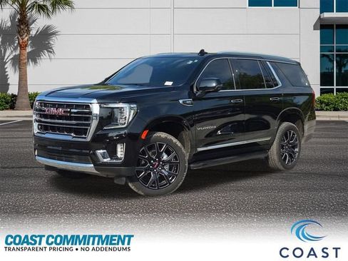 Used 2024 GMC Yukon SLT w/ SLT Luxury Package AWD/4WD image 1