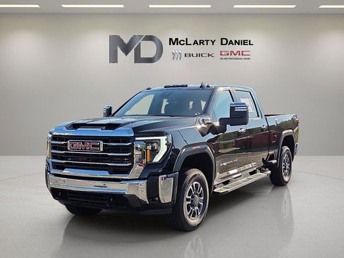 Used 2025 GMC Sierra 2500 SLT w/ SLT Convenience Package image 2