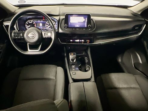 Used 2024 Nissan Rogue SV FWD image 29