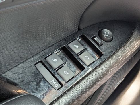 Used 2019 Cadillac XTS Luxury image 21