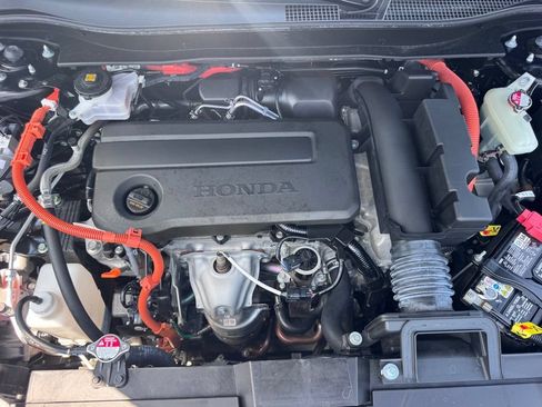 Used 2025 Honda CR-V Sport image 34