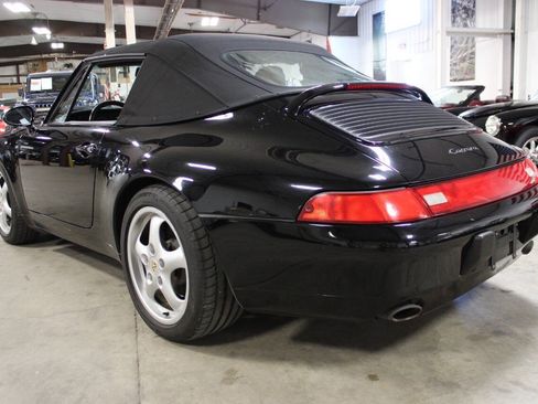 Used 1995 Porsche 911 Cabriolet image 4