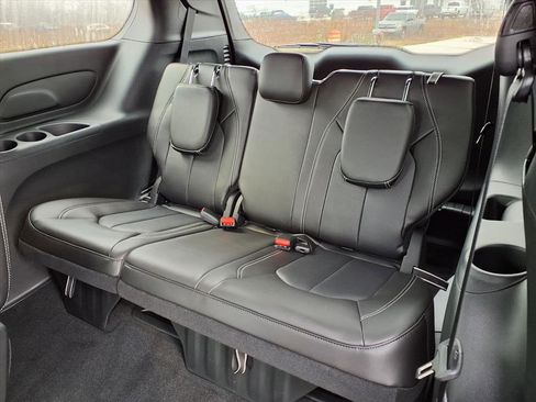 New 2026 Chrysler Voyager LX FWD image 28