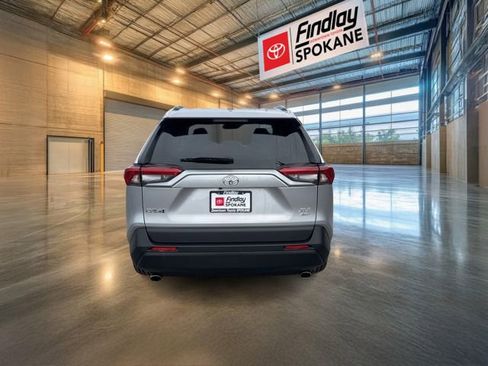 Used 2024 Toyota RAV4 XLE w/ Convenience Package image 6