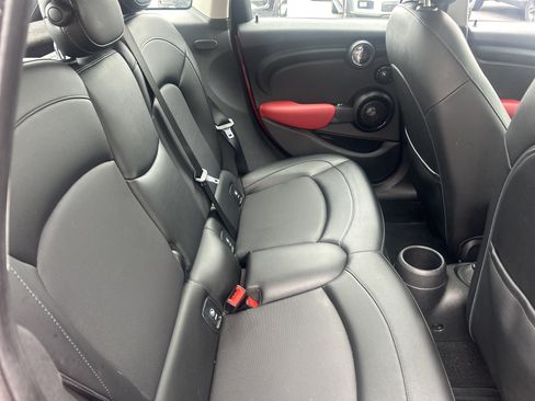 Used 2016 MINI Cooper 4-Door Hardtop FWD image 53