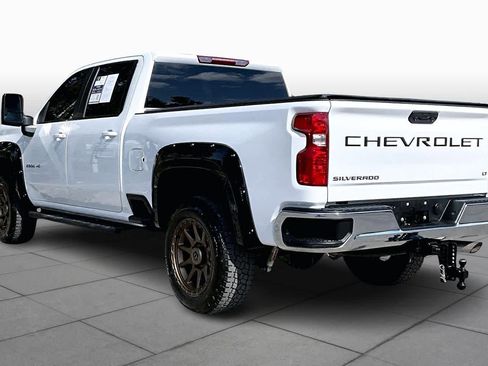 Used 2025 Chevrolet Silverado 2500 LT image 12