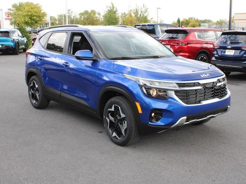 New 2026 Kia Seltos S image 3