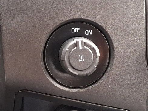 Used 2015 Dodge Durango XL w/ XL Value Package image 24