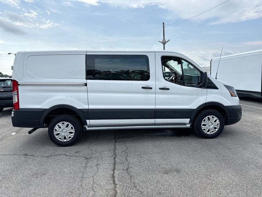 Used 2025 Ford Transit 250 Low Roof w/ Exterior Upgrade Package RWD image 6