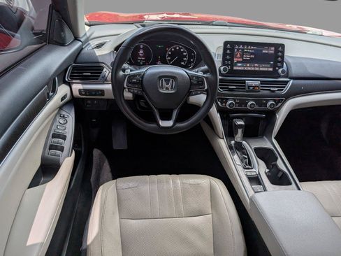 Used 2018 Honda Accord Touring image 30