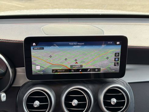 Used 2021 Mercedes-Benz GLC 43 AMG 4MATIC image 29