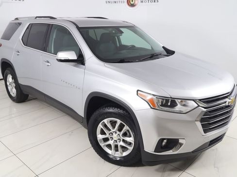 Used 2018 Chevrolet Traverse LT FWD image 17
