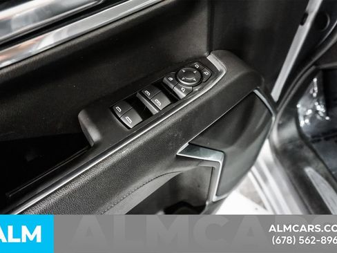 Used 2025 GMC Sierra 1500 SLT RWD image 41