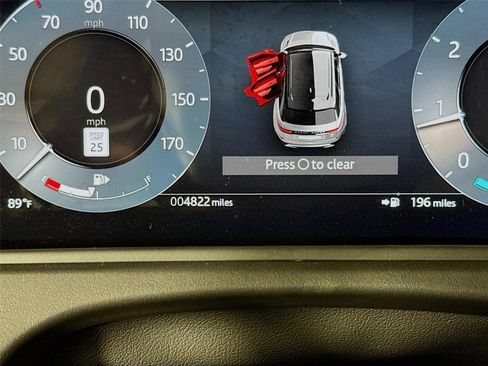 Used 2026 Land Rover Range Rover Velar Dynamic SE AWD/4WD image 14