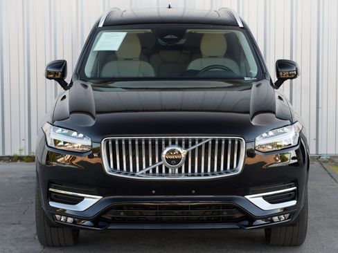 Used 2023 Volvo XC90 B6 Plus image 46