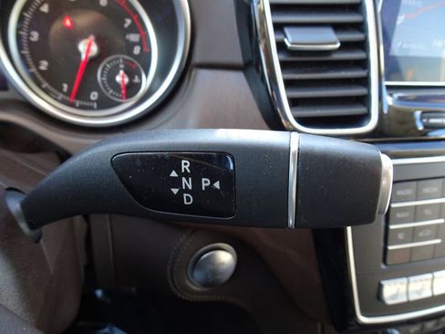 Used 2019 Mercedes-Benz GLS 550 4MATIC image 21