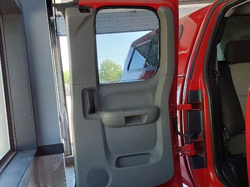 Used 2008 GMC Sierra 1500 W/T w/ Work Truck Preferred Package AWD/4WD image 19