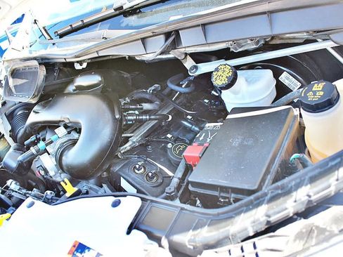 Used 2019 Ford Transit 350 XLT image 20