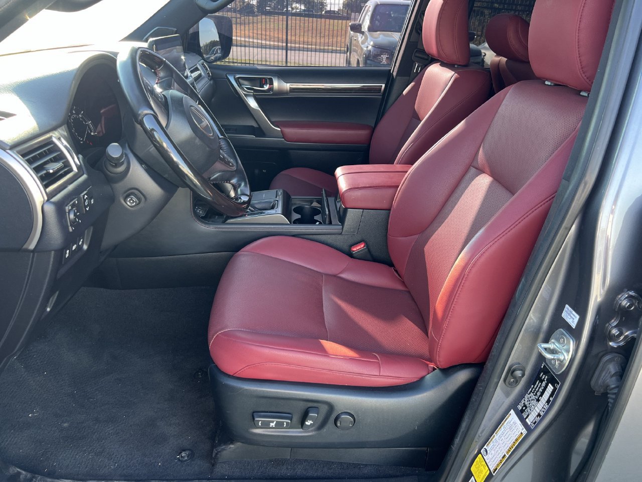 Used 2023 Lexus GX 460 Premium w/ Premium Package AWD/4WD image 5