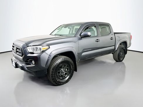 Used 2021 Toyota Tacoma SR5 image 3