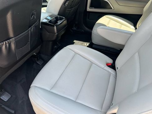 Used 2020 Kia Telluride S AWD/4WD image 33