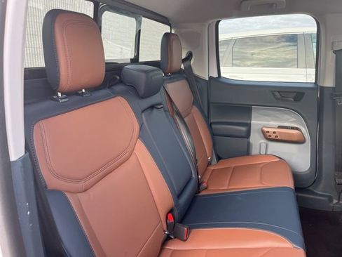 Used 2024 Ford Maverick Lariat image 26