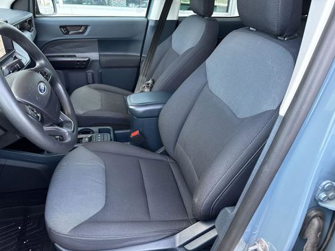 Used 2022 Ford Maverick XL image 11