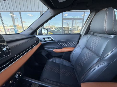 Used 2023 Mitsubishi Outlander SEL 40th Anniversary image 28