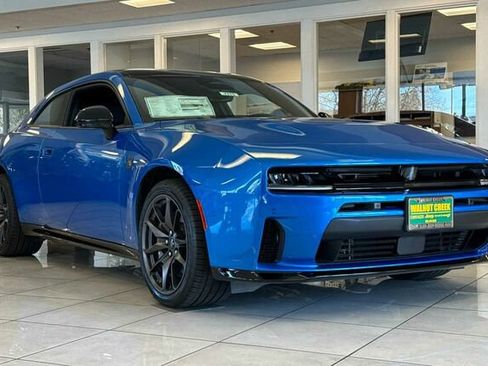 New 2026 Dodge Charger Scat Pack w/ Blacktop Package AWD/4WD image 2