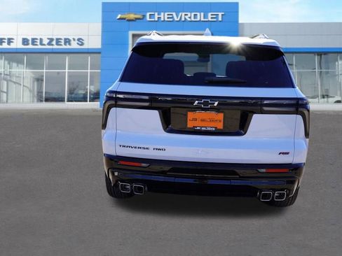 New 2026 Chevrolet Traverse RS image 4