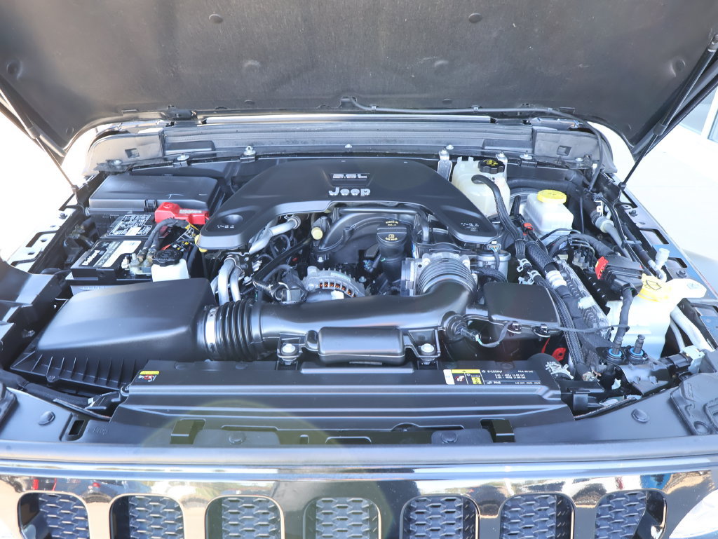 Used 2020 Jeep Wrangler Unlimited Sport S AWD/4WD image 38