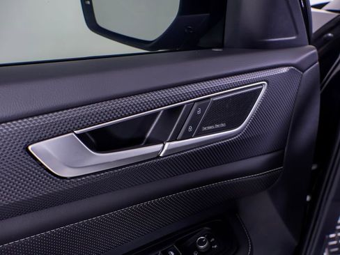 Used 2024 Volkswagen Atlas Cross Sport SEL Premium R-Line image 32