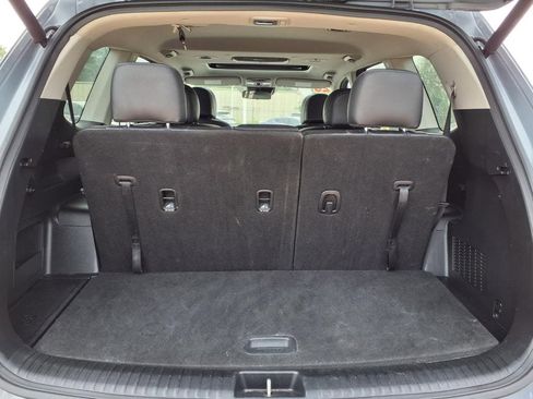 Certified 2025 Kia Telluride S FWD image 13
