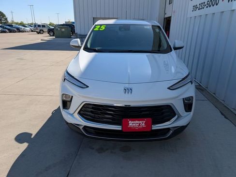 Used 2025 Buick Encore GX Preferred FWD image 33