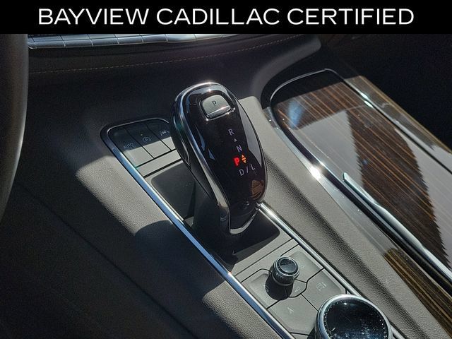 Certified 2024 Cadillac Escalade Premium Luxury w/ Performance Package AWD/4WD image 28