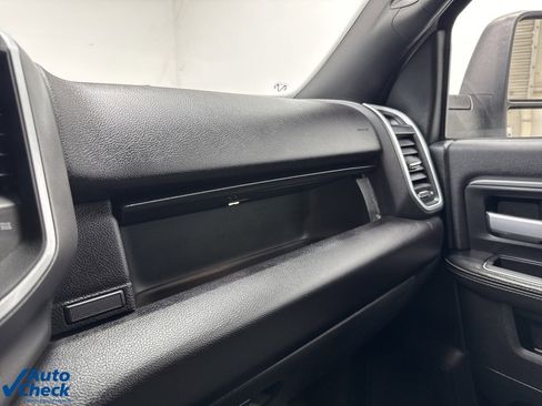 Used 2024 RAM 2500 Big Horn image 26