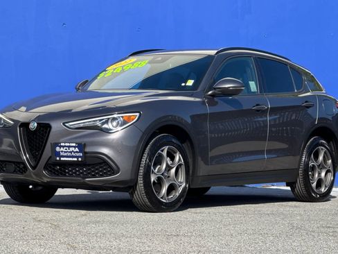 Used 2022 Alfa Romeo Stelvio Sprint RWD image 8