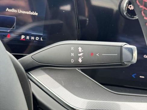 New 2026 Chevrolet Suburban RST image 21