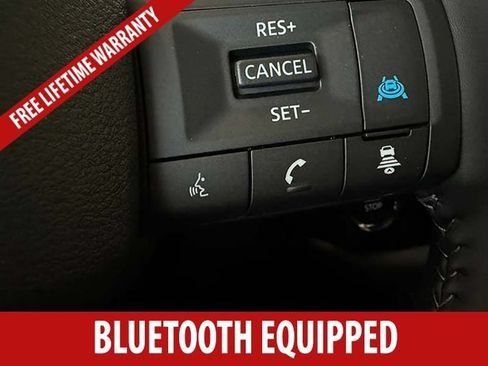 New 2026 Nissan Pathfinder SL w/ SL Premium Package FWD image 10
