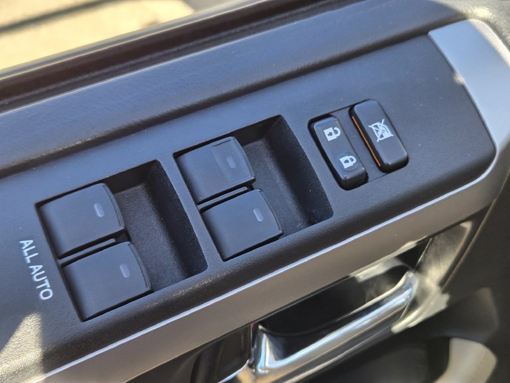 Used 2019 Toyota 4Runner SR5 Premium RWD image 28