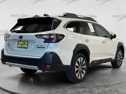 Used 2024 Subaru Outback Touring XT AWD/4WD image 4