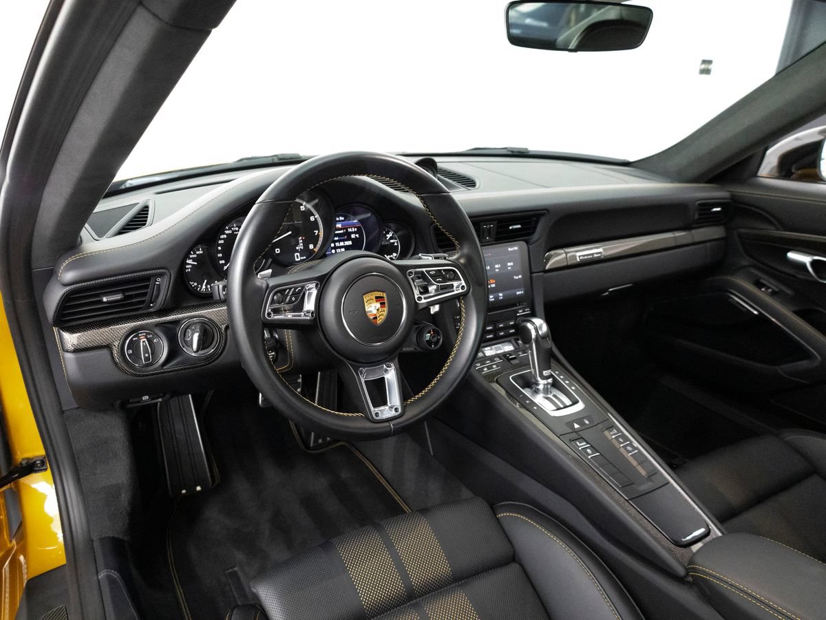 Certified 2018 Porsche 911 Turbo S AWD/4WD image 4
